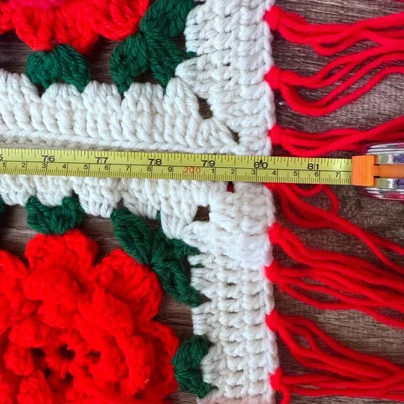 Red Rose Granny Square Chrochet Blanket-‎ Handmade Afghan Throw, Vintage 1970's - Picture 6 of 10
